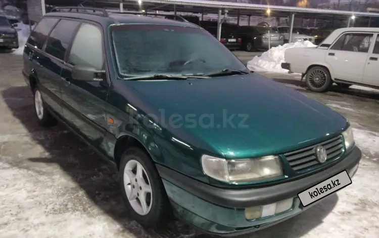 Volkswagen Passat 1995 годаүшін2 100 000 тг. в Тараз