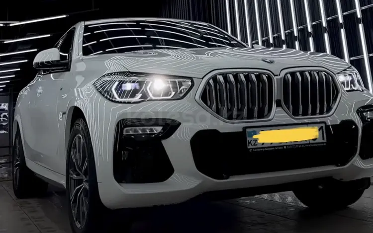 BMW X6 2020 года за 43 000 000 тг. в Астана