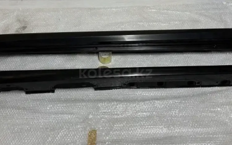 Порог Camry 50 Se за 28 000 тг. в Алматы