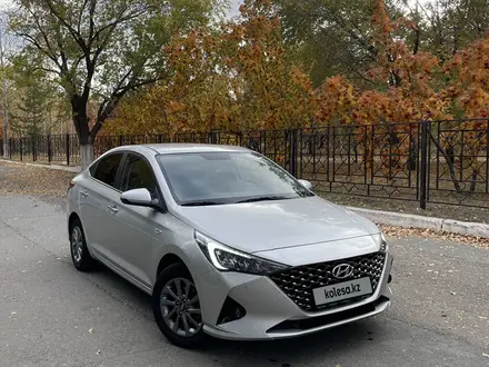 Hyundai Accent 2022 года за 9 700 000 тг. в Костанай