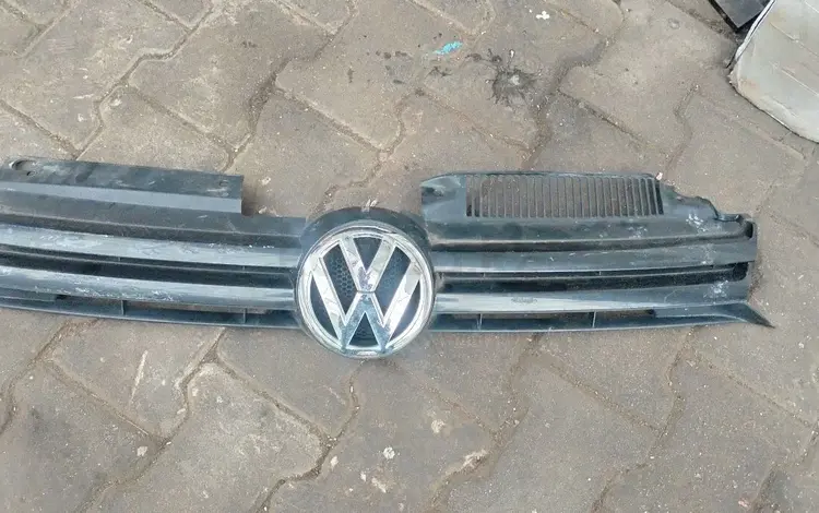 Volkswagen golf 6 передняя решётка за 20 000 тг. в Алматы