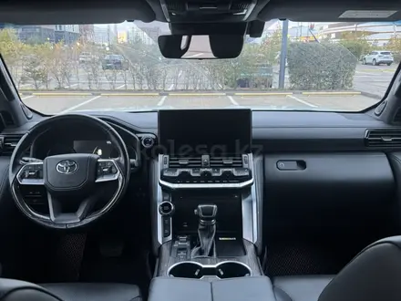 Toyota Land Cruiser 2024 года за 58 000 000 тг. в Астана – фото 13