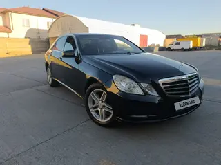 Mercedes-Benz E-Class, 2012