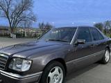 Mercedes-Benz E 280 1993 года за 2 200 000 тг. в Алматы – фото 5