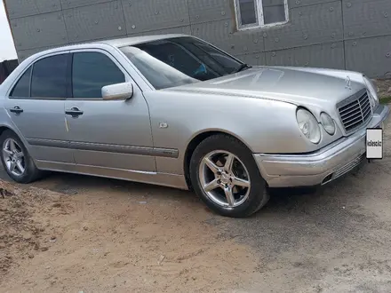 Mercedes-Benz E 230 1998 года за 2 500 000 тг. в Караганда – фото 11