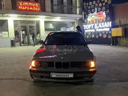 BMW 520 1992 года за 1 500 000 тг. в Шымкент – фото 3