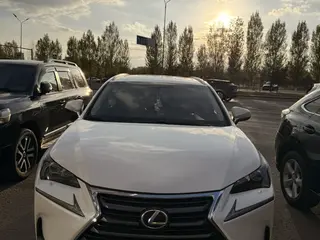 Lexus NX 200t