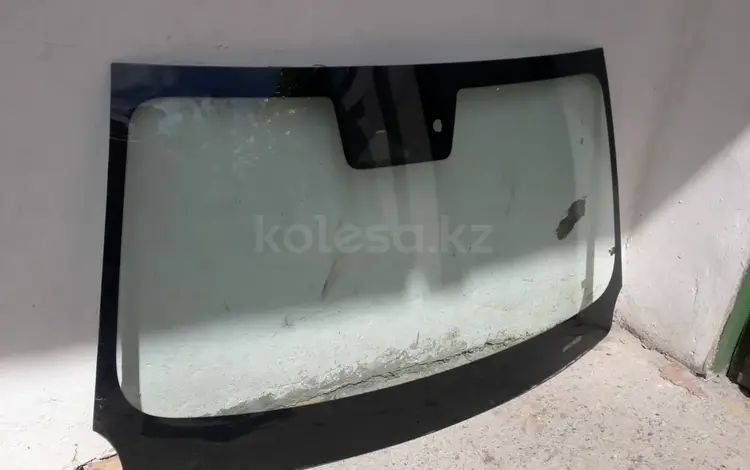Стекло на авто за 17 000 тг. в Усть-Каменогорск
