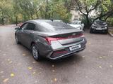 Hyundai Elantra 2023 года за 7 900 000 тг. в Алматы – фото 4