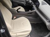Hyundai Elantra 2023 года за 7 900 000 тг. в Алматы – фото 5