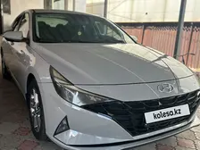 Hyundai Elantra, 2021