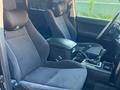 Toyota Land Cruiser Prado 2015 года за 17 500 000 тг. в Актобе – фото 8