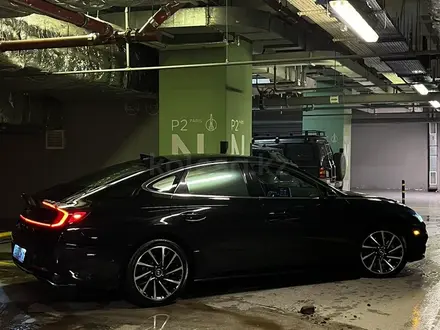 Hyundai Sonata 2020 года за 14 000 000 тг. в Алматы – фото 22