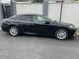 Toyota Camry 2023 годаүшін15 400 000 тг. в Тараз – фото 2