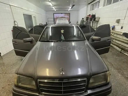 Mercedes-Benz C 280 1994 года за 2 600 000 тг. в Караганда – фото 17