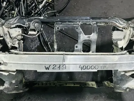 W219 CLS500 телевизор экран панель усилитель за 40 000 тг. в Алматы