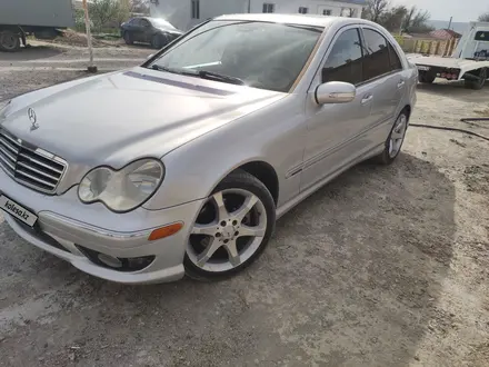 Mercedes-Benz C 230 2006 года за 2 800 000 тг. в Актау – фото 4