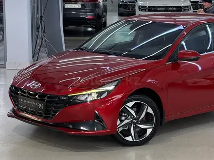 Hyundai Elantra 2022 года за 8 800 000 тг. в Шымкент – фото 6