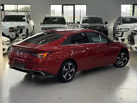 Hyundai Elantra 2022 года за 8 800 000 тг. в Шымкент – фото 7