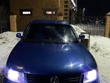 Volkswagen Passat 2000 года за 2 500 000 тг. в Уральск – фото 2