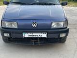 Volkswagen Passat 1993 годаүшін2 000 000 тг. в Сарыагаш