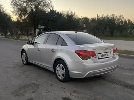 Chevrolet Cruze 2014 года за 4 200 000 тг. в Шымкент – фото 8