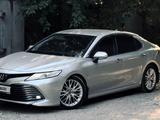 Toyota Camry 2019 годаүшін12 500 000 тг. в Астана – фото 2