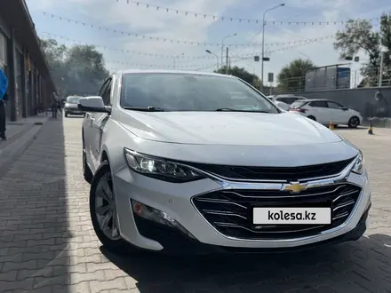 Chevrolet Malibu 2020 года за 10 650 000 тг. в Алматы