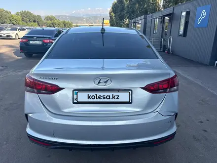 Hyundai Accent 2021 года за 3 790 500 тг. в Алматы – фото 6