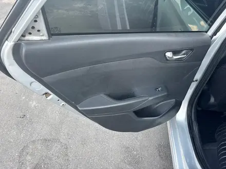 Hyundai Accent 2021 года за 3 790 500 тг. в Алматы – фото 13