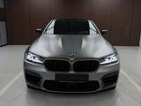 BMW M5 2018 года за 44 800 000 тг. в Алматы – фото 2
