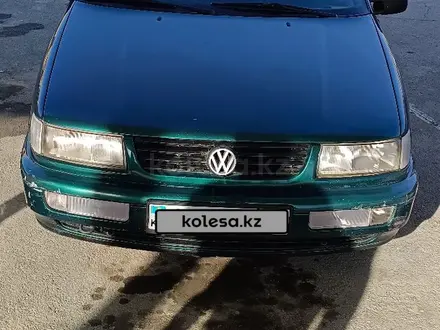 Volkswagen Passat 1994 года за 1 879 981 тг. в Туркестан – фото 12