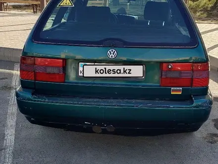 Volkswagen Passat 1994 года за 1 879 981 тг. в Туркестан – фото 13