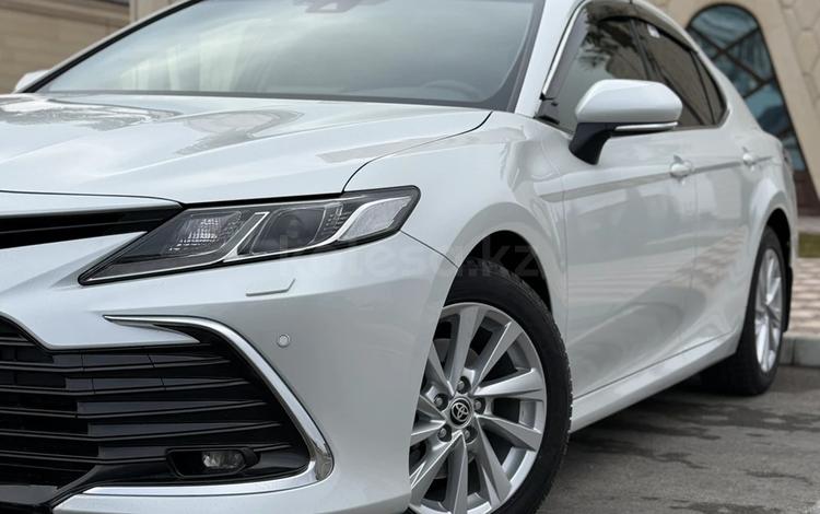 Toyota Camry — миниатюра 3