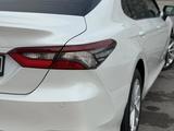 Toyota Camry 2023 года за 18 500 000 тг. в Тараз – фото 5