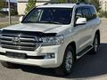 Toyota Land Cruiser 2015 годаүшін27 500 000 тг. в Караганда