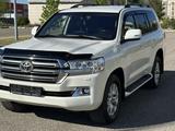 Toyota Land Cruiser 2015 годаүшін27 500 000 тг. в Караганда