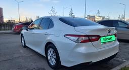 Toyota Camry 2019 годаүшін11 800 000 тг. в Астана – фото 3