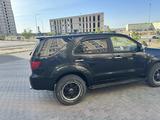 Toyota Fortuner 2005 годаүшін8 000 000 тг. в Актау – фото 2