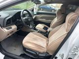 Hyundai Elantra 2019 года за 5 200 000 тг. в Уральск – фото 5