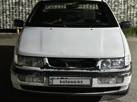 Volkswagen Passat 1994 года за 600 000 тг. в Шымкент – фото 4