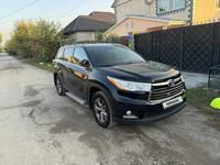 Toyota Highlander 2014 года за 14 000 000 тг. в Алматы