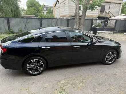 Kia K5 2021 года за 10 500 000 тг. в Астана – фото 2