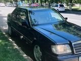 Mercedes-Benz E 300 1995 года за 1 999 999 тг. в Шымкент – фото 2