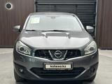Nissan Qashqai 2013 года за 5 990 000 тг. в Актобе – фото 2