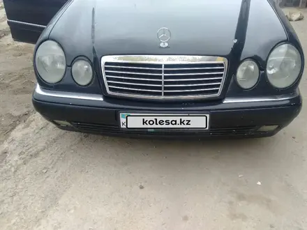 Mercedes-Benz E 280 1999 года за 2 700 000 тг. в Кызылорда – фото 3