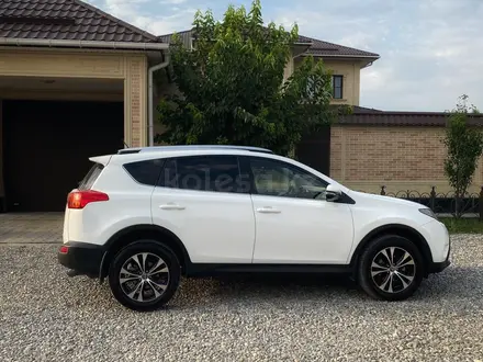 Toyota RAV4 2015 года за 11 299 999 тг. в Шымкент – фото 5