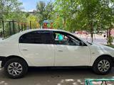 Toyota Avensis 1997 года за 1 800 000 тг. в Караганда – фото 2