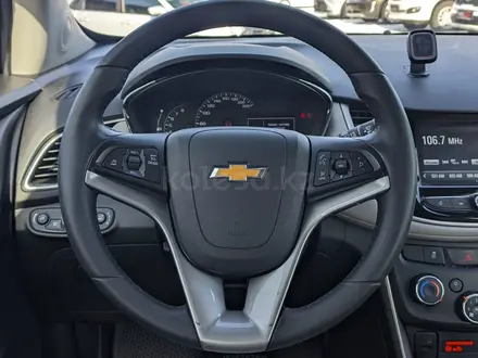 Chevrolet Tracker 2021 года за 7 795 000 тг. в Караганда – фото 14