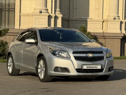 Chevrolet Malibu 2013 года за 7 000 000 тг. в Алматы – фото 3